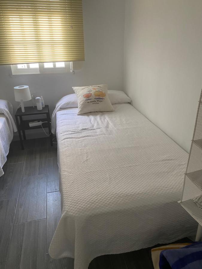 Habitaciones La Vina 加的斯 外观 照片