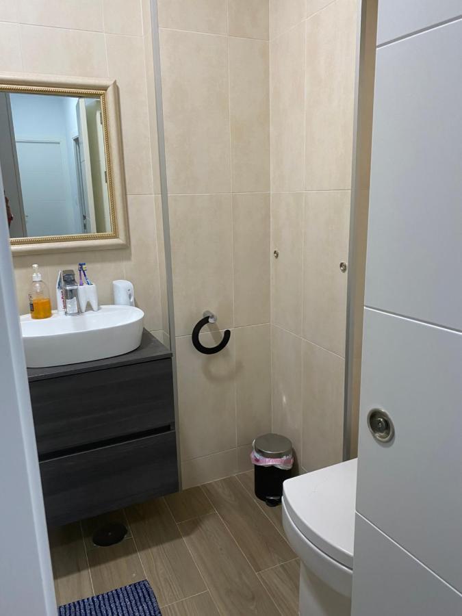 Habitaciones La Vina 加的斯 外观 照片